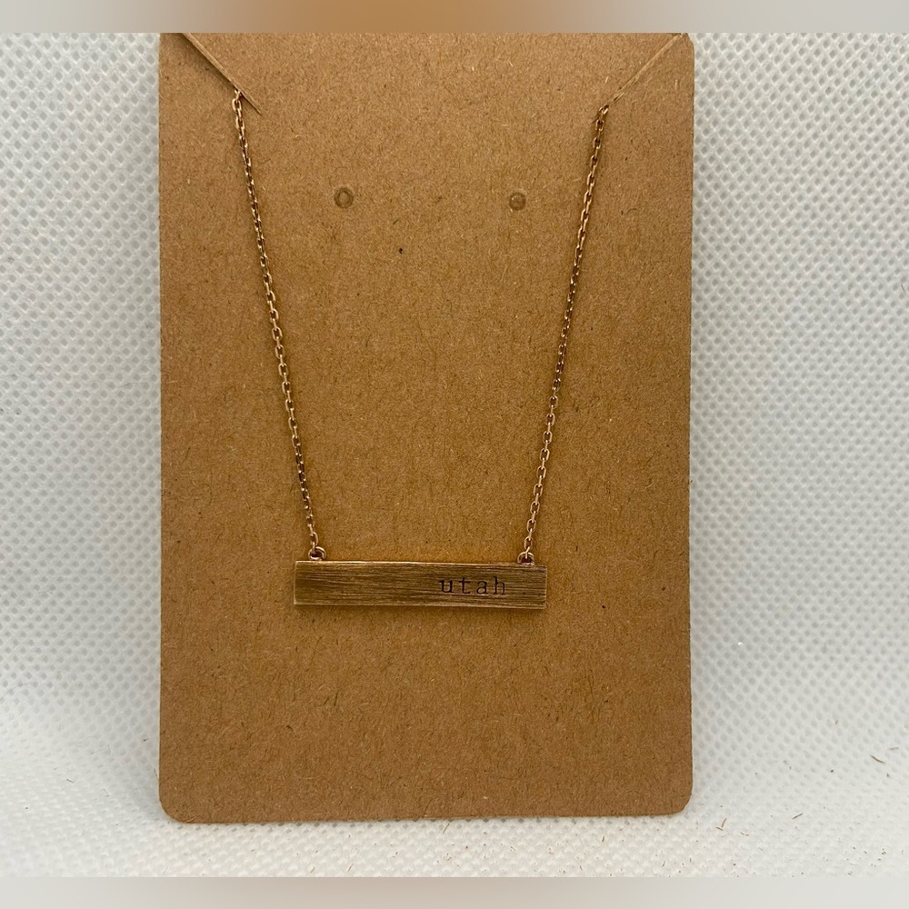 Elegant Gold Bar Necklace